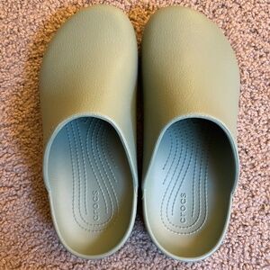 Crocs slip on clogs